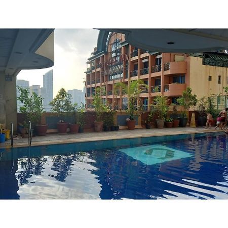 Capital O 914 Makati Palace Hotel Makati City Zewnętrze zdjęcie