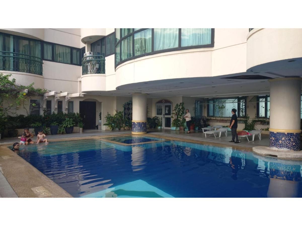 Capital O 914 Makati Palace Hotel Makati City Zewnętrze zdjęcie